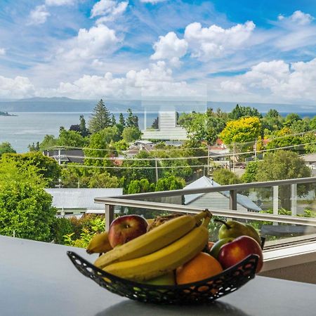 Ngaio Views - Lake Taupo Holiday Home Ngoại thất bức ảnh