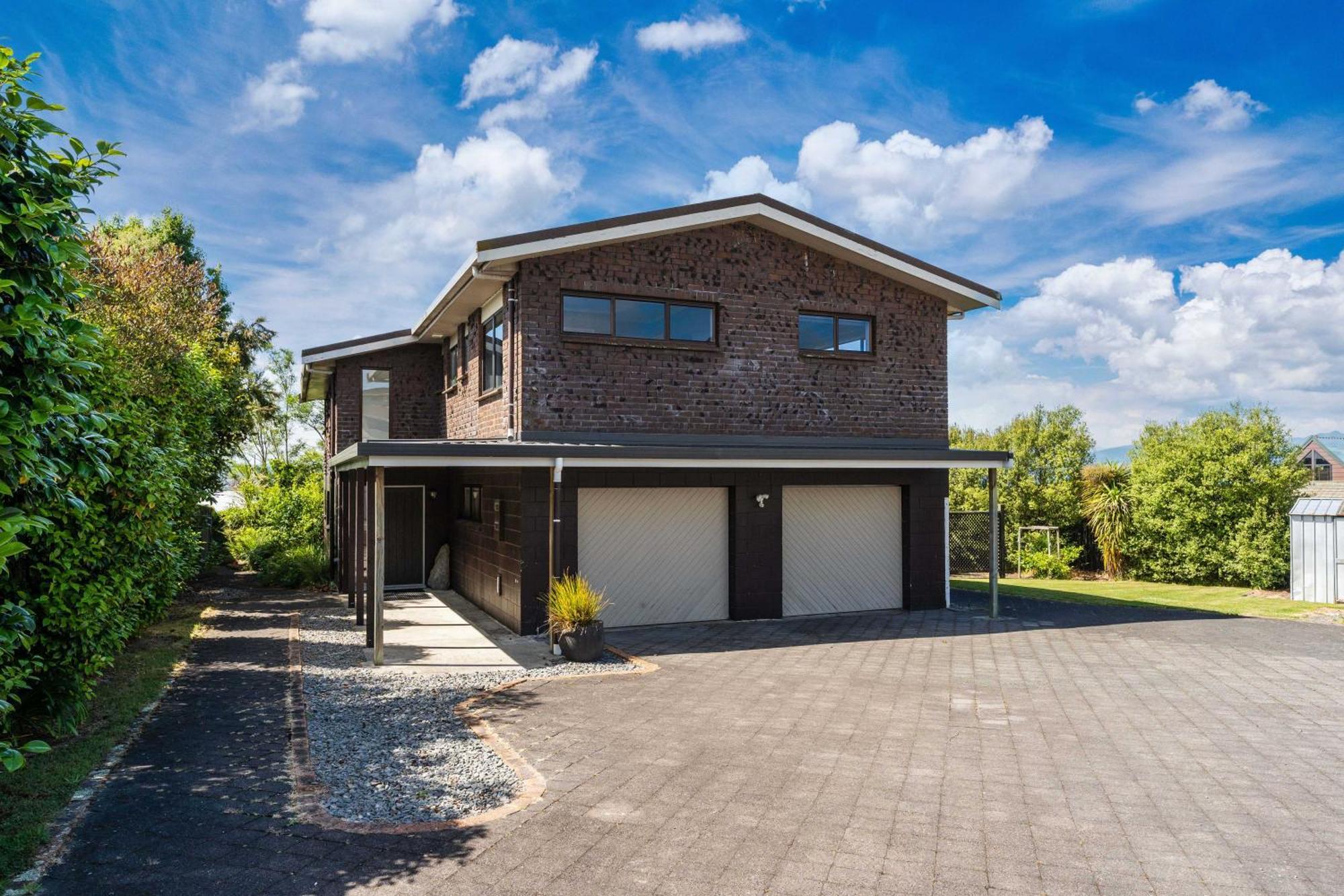 Ngaio Views - Lake Taupo Holiday Home Ngoại thất bức ảnh