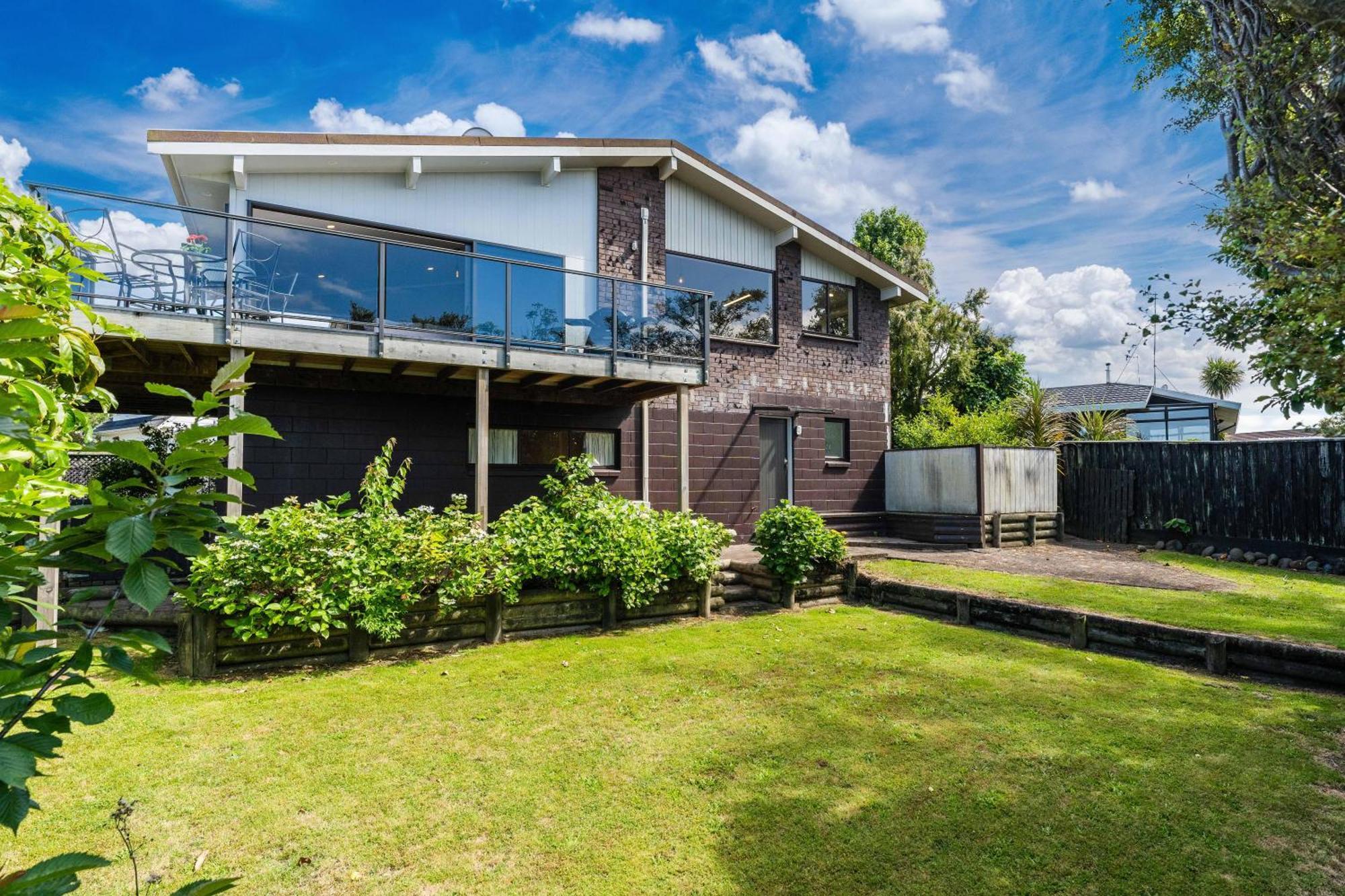 Ngaio Views - Lake Taupo Holiday Home Ngoại thất bức ảnh