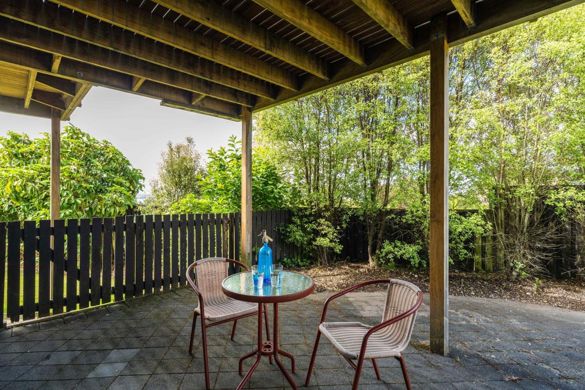 Ngaio Views - Lake Taupo Holiday Home Ngoại thất bức ảnh