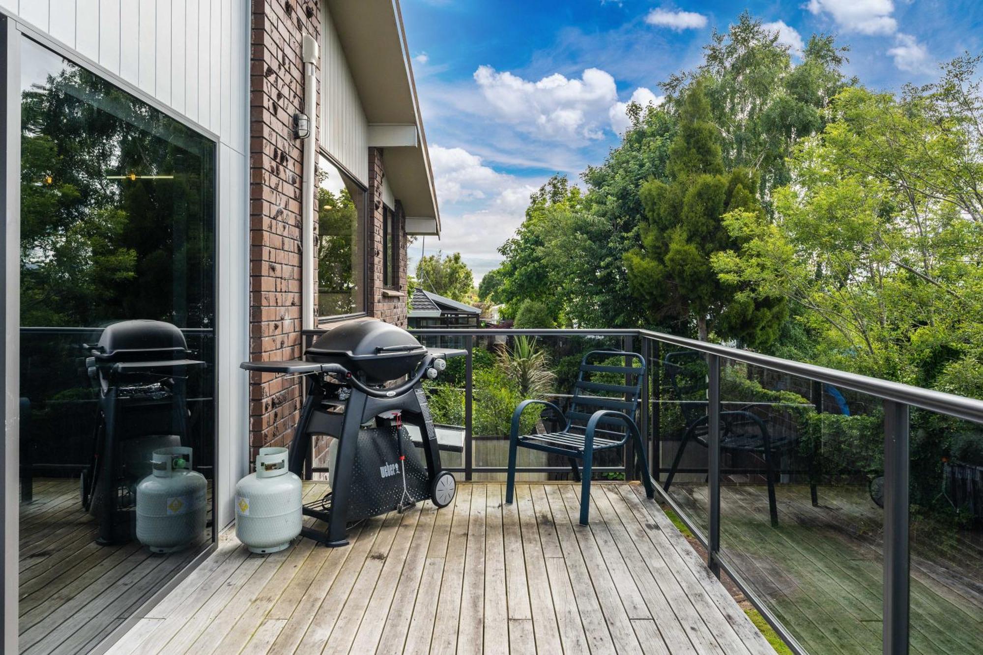 Ngaio Views - Lake Taupo Holiday Home Ngoại thất bức ảnh